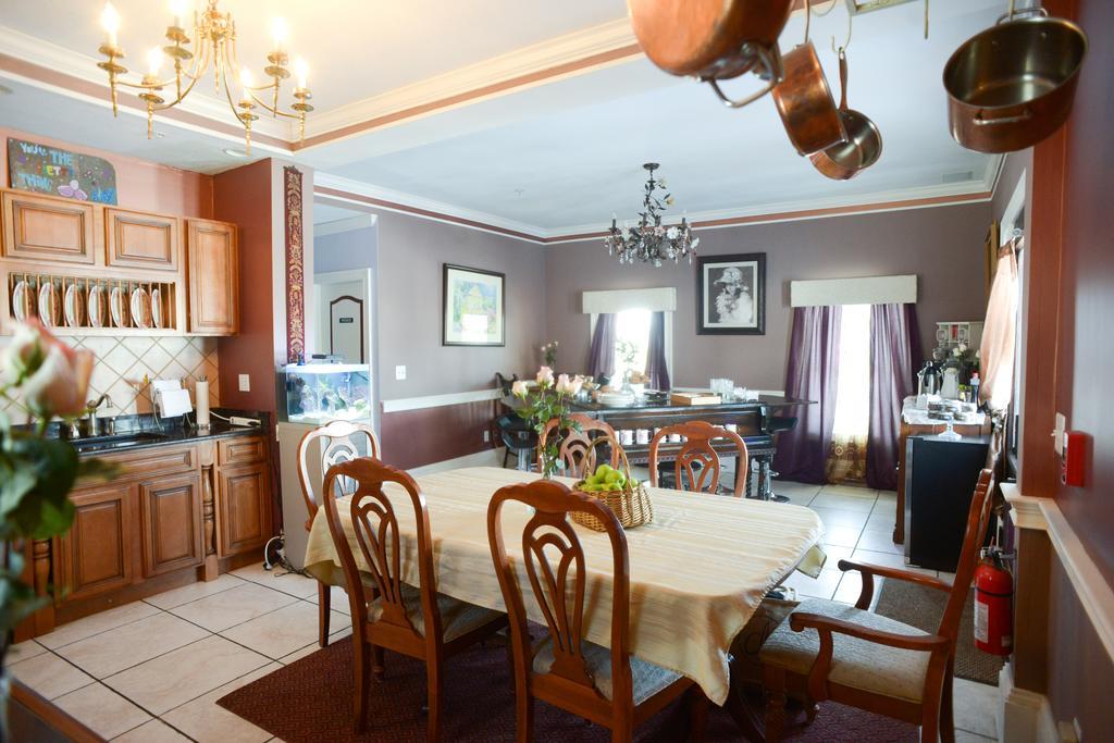 Naomi'S Inn Bed & Breakfast Спрингфілд Екстер'єр фото